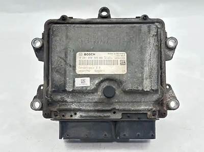 Peterbilt 587 Engine Control Module (ECM)