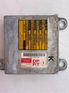 (Used) Control Modules, Vehicle Ecm- Part Number: 89170-06180, Serial Number: