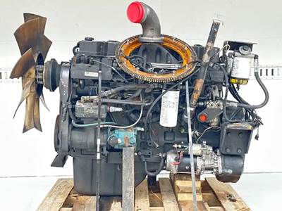 Cummins ISC Engine Core for a 2003 Pierce Model Tilt Cab