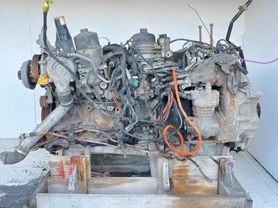 Detroit DD13 Engine Core