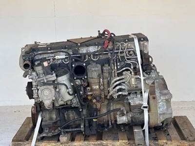 Detroit DD13 Engine Core