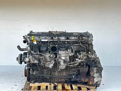 Detroit DD13 Engine Core