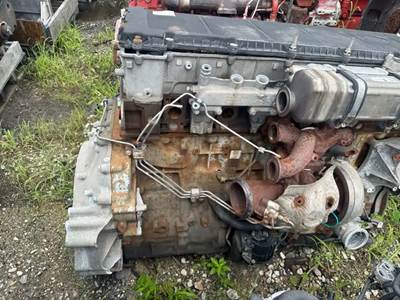 Detroit DD15 Engine Core for a 2015 Freightliner Cascadia 125