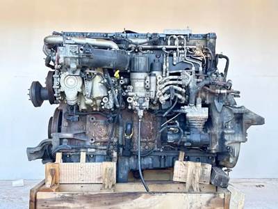 Detroit DD15 Engine Core