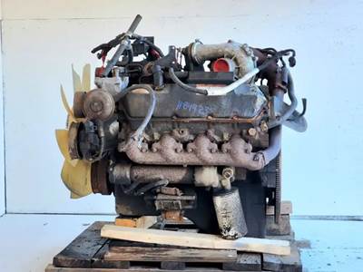 International B215F Engine Core for a 2003 Ford E-450 Super Duty