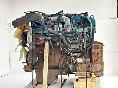 International DT466 Engine Core for a 2006 International 4300