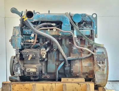 International DT466 Engine Core