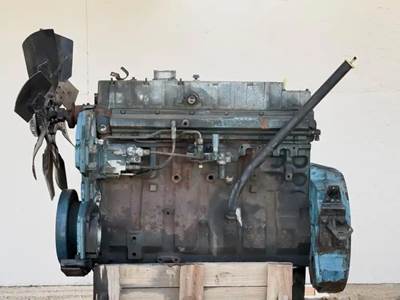 International DT466 Engine Core