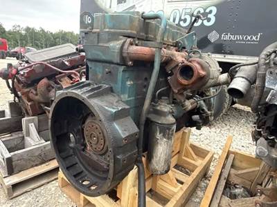 International DT530 Engine Core