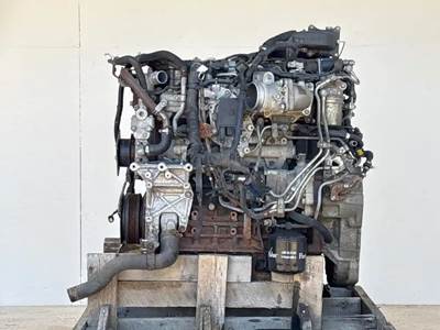 Isuzu 4HK1TC Engine Core