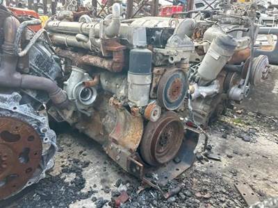 Mercedes-Benz MBE 906 Engine Core