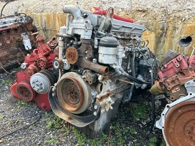 Mercedes-Benz OM906LA Engine Core