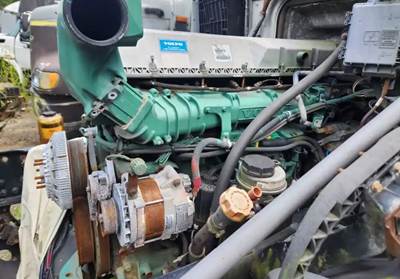 Volvo D13 Engine Core for a 2016 Volvo VNL