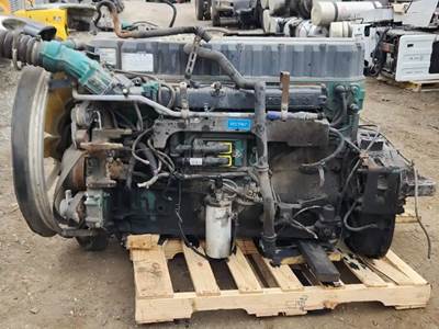 Volvo VED12 Engine Core for a 2007 Volvo VNM