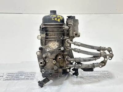 Detroit DD15 Engine Part for a 2014 Freightliner Cascadia 125