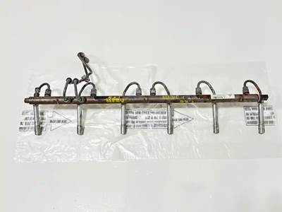 Detroit DD15 Engine Part for a 2014 Freightliner Cascadia 125