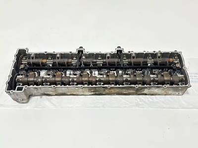 Detroit DD15 Engine Part for a 2014 Freightliner Cascadia 125