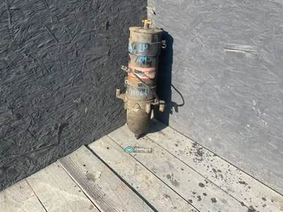 Detroit Series 60 Engine Part for a 1999 Freightliner FLD120