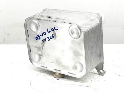 International VT365 Engine Oil Cooler
