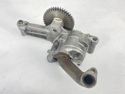 Caterpillar C7 ACERT Engine Oil Pump