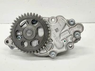 Mercedes-Benz Engine Oil Pump