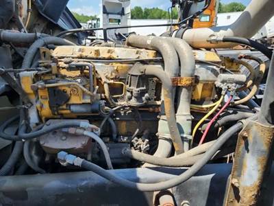 Caterpillar 3116 Engine for a 1997 Volvo FE