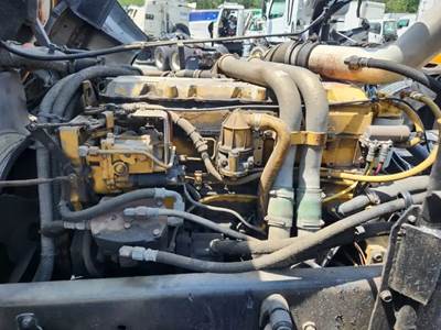 Caterpillar 3116 Engine for a 1995 Volvo FE