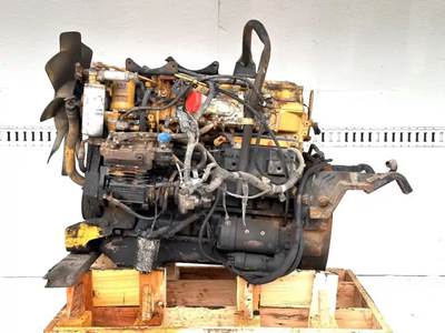 Caterpillar 3126B Engine for a 2000 Ford F-750