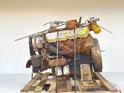 Caterpillar 3208 Engine for a 1976 Ford 8000