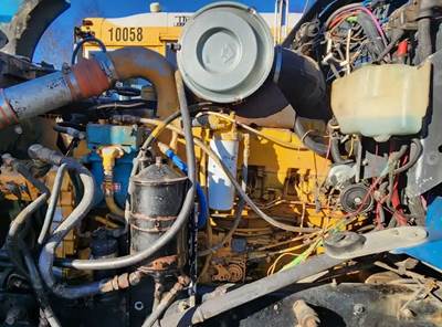Caterpillar 3406 Engine for a 1987 Kenworth T600