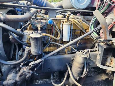 Caterpillar 3406B Engine for a 1993 Freightliner FLD120
