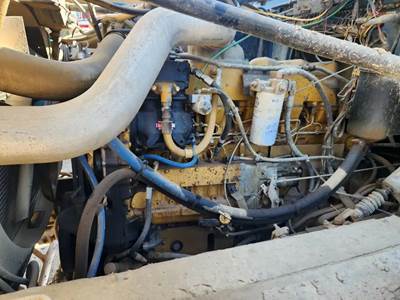 Caterpillar 3406B Engine for a 1988 Ford LTL9000