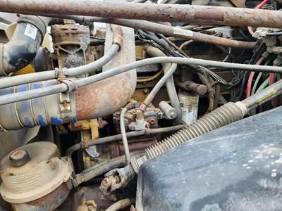 Caterpillar C12 Engine for a 2000 Freightliner FL112