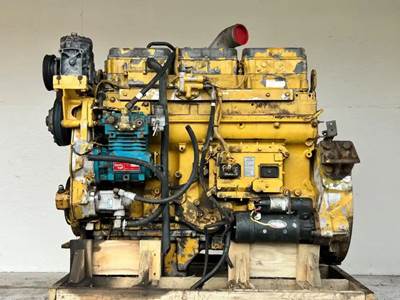 Caterpillar C12 Engine for a 1999 International F-2574