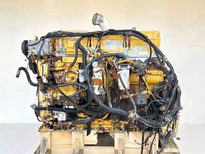 Caterpillar C12 Engine for a 2001 Peterbilt 357