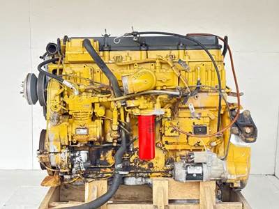 Caterpillar C13 Engine for a 2006 Freightliner FLD120SD