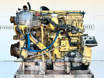 Caterpillar C13 Engine for a 2006 Mci D4500