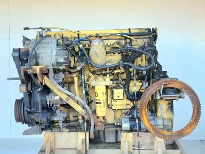 Caterpillar C13 Engine for a 2006 Mci D4500