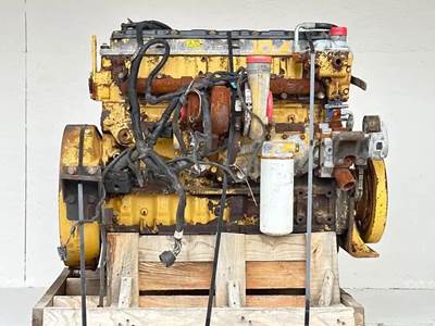 Caterpillar C7 Engine for a 2006 Blue Bird All American/All Canadian