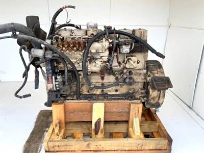 Cummins B5.9 Engine for a 1999 Freightliner MT45 Chassis
