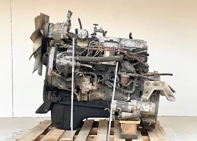 Cummins B5.9 Engine for a 2000 Sterling L7500