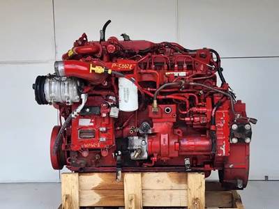 Cummins B6.7 Engine - 200 HP