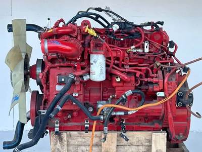 Cummins B6.7 Engine for a 2023 Freightliner M2 106