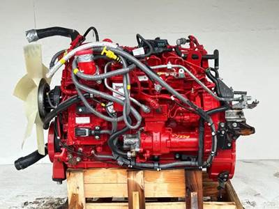 Cummins B6.7 Engine for a 2024 Hino L6
