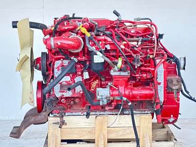 Cummins B6.7 Engine for a 2019 Freightliner M2 106