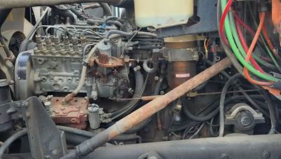 Cummins C8.3 Engine for a 1997 Ford L8000