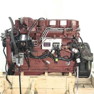 Cummins ISB Engine for a 2001 Freightliner MT55 Chassis