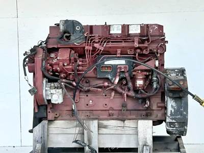 Cummins ISB Engine for a 2001 Freightliner MT55 Chassis