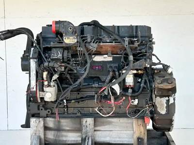 Cummins ISB Engine for a 2001 Freightliner MT55 Chassis