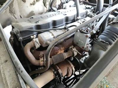 Cummins ISB 5.9L Engine for a 2005 Freightliner MT45 Chassis